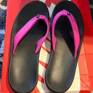 Nike flip flops